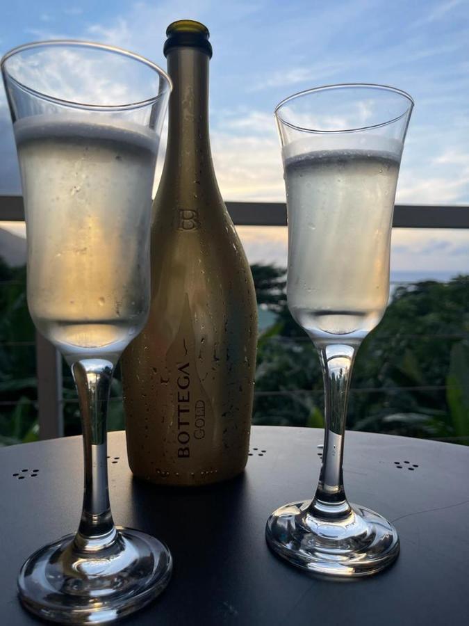 Peponi Selfcatering Apartments Beau Vallon  Kültér fotó